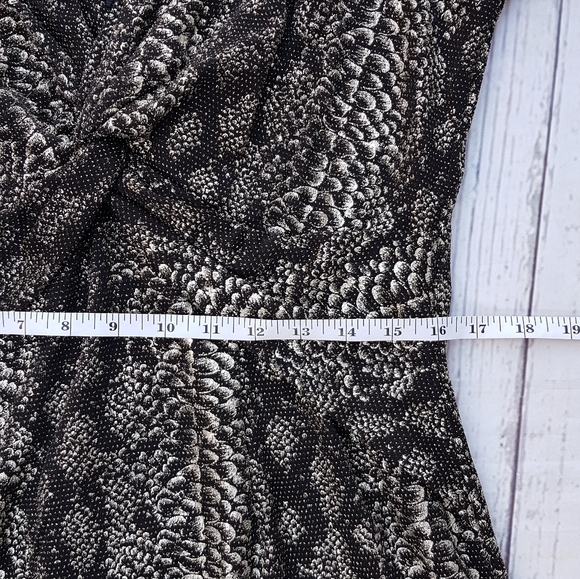 Frank Lyman Design Dress - Picture 5 of 10